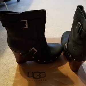 Leather wedge UGG booties